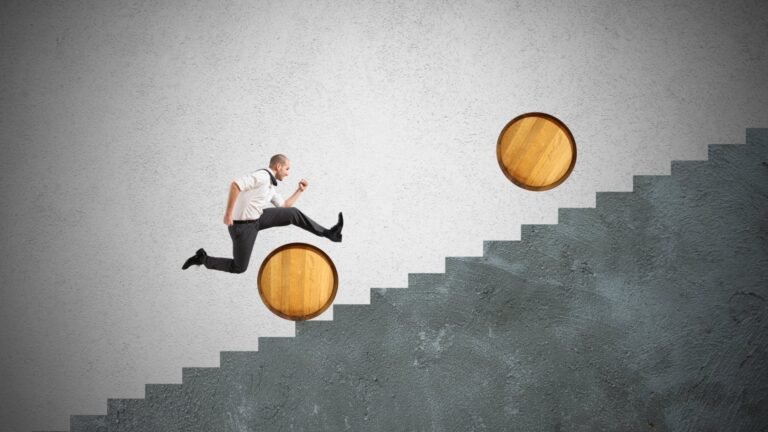 Dream of Climbing Stairs: What Does the Dream Mean?