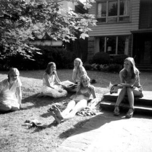 Decoding the Dream of Long Black Hair: Unveil Mysteries!