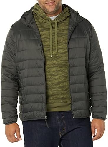 Amazon Essentials Men's Lightweight Water-Resistant Packable...