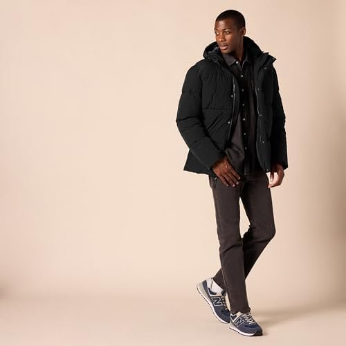 Amazon Essentials Men's Mid-Length Hooded Puffer Coat (Avail...