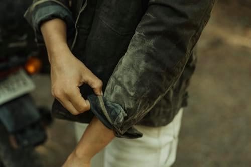 Huckberry Flint & Tinder Women's Flannel-Lined Waxed Trucker...