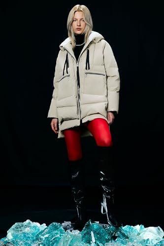 Orolay Women's Thickened Down Jacket