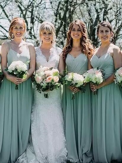 Women's Spaghetti Straps Bridesmaid Dresses with Silt Long F...