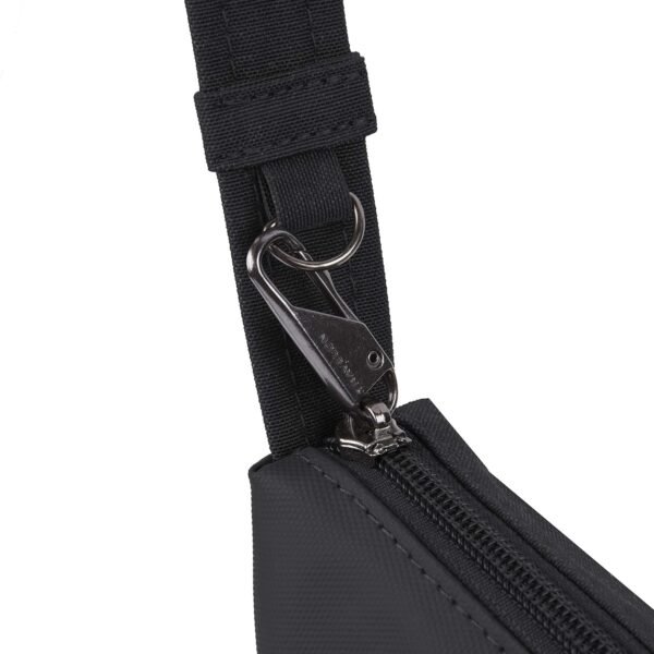 Travelon Anti-theft Metro Crossbody