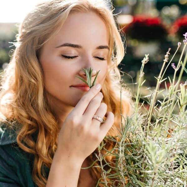 Egnaro Silicone Wedding Bands for Women, Inner Arc Ergonomic...