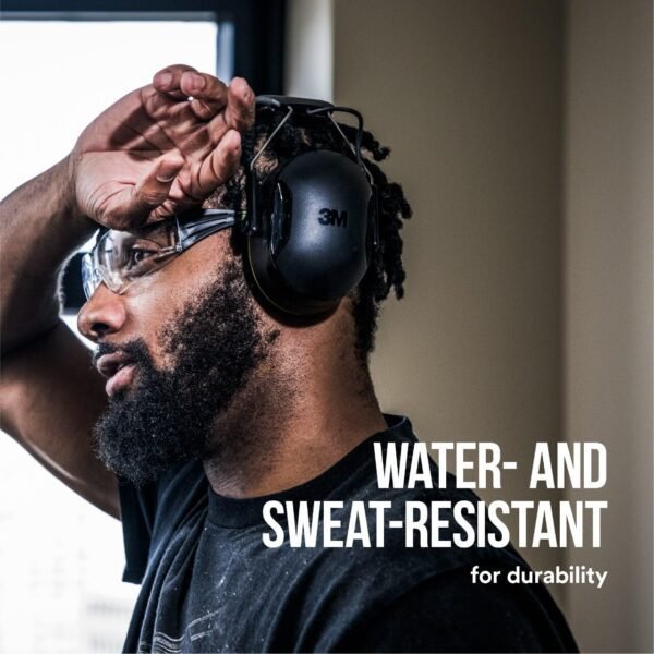 3M WorkTunes Connect Wireless Hearing Protector with Bluetooth Technology, Bluetooth Hearing Protection with a 26 dB Noise Reduction Rating