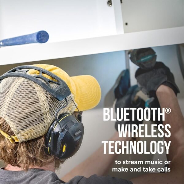 3M WorkTunes Connect Wireless Hearing Protector with Bluetooth Technology, Bluetooth Hearing Protection with a 26 dB Noise Reduction Rating